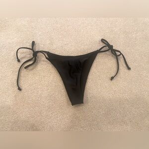 Black XS Bikini Bottom (No Brand) NWOT